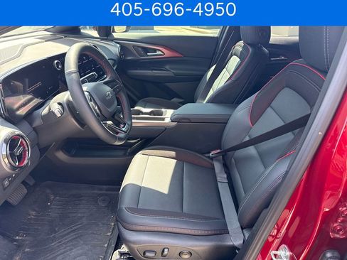 Used 2026 Chevrolet Equinox EV RS FWD image 11