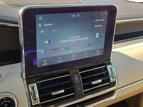 Used 2020 Lincoln Navigator Reserve w/ Luxury Package image 21