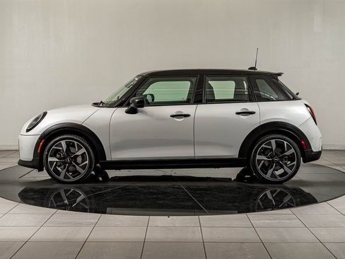 Certified 2025 MINI Cooper S FWD image 8