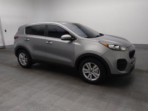 Used 2019 Kia Sportage LX image 11