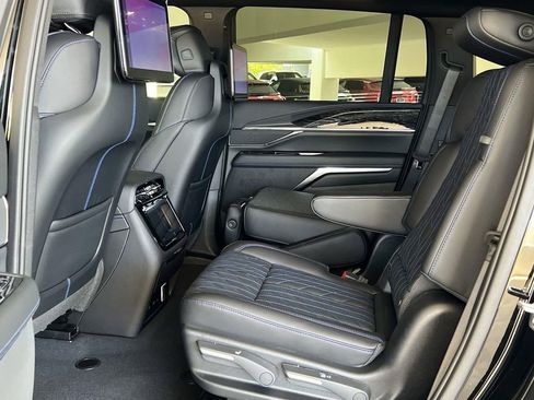 New 2026 Cadillac Escalade IQ Luxury 1 AWD/4WD image 28