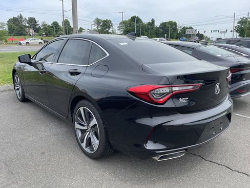 Used 2025 Acura TLX w/ Technology Package FWD image 4