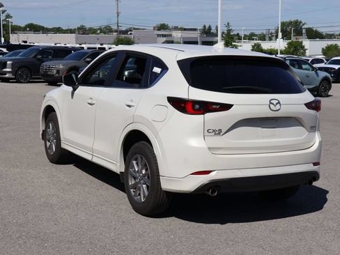 Used 2025 MAZDA CX-5 AWD 2.5 S w/ Preferred Package image 4