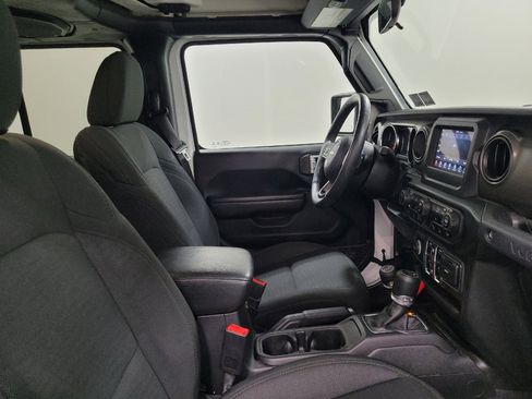 Used 2020 Jeep Wrangler Unlimited Sport AWD/4WD image 21