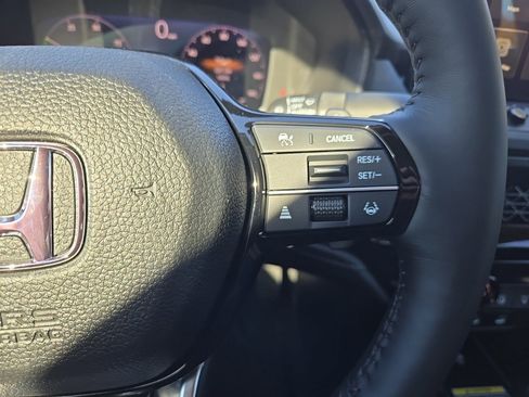 Used 2025 Honda Accord Touring image 21