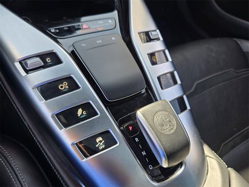 Used 2021 Mercedes-Benz AMG GT 43 image 31