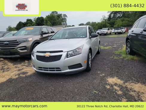 Used 2011 Chevrolet Cruze LS w/ Connectivity Package FWD image 1