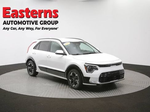 Used 2023 Kia Niro Wind w/ Wind Preserve Package FWD image 49