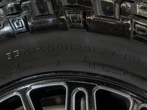 Used 2022 RAM 3500 Laramie AWD/4WD image 71