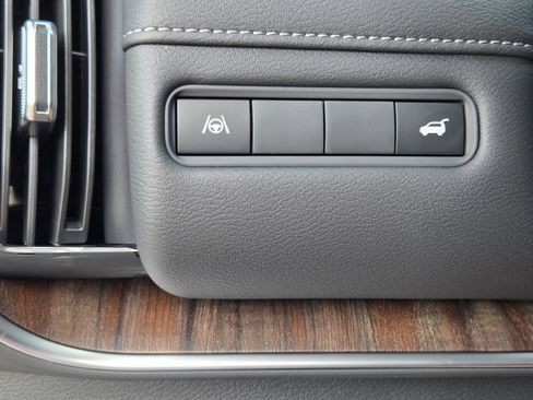 New 2026 Nissan Armada SL w/ Captain's Chari Seat Package RWD image 21