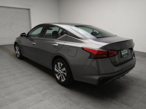 Used 2024 Nissan Altima 2.5 S FWD image 5