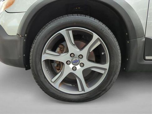 Used 2014 Volvo XC70 T6 AWD/4WD image 24