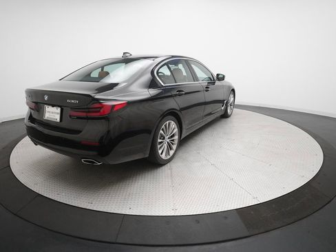 Used 2021 BMW 530i xDrive w/ Convenience Package image 36