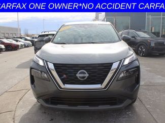 Used 2023 Nissan Rogue S video 2