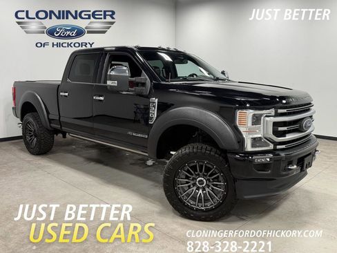 Certified 2022 Ford F350 Platinum w/ Snow Plow Prep Package image 1