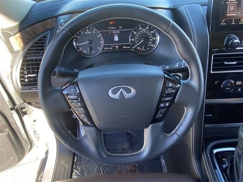 Used 2024 INFINITI QX80 Premium Select w/ Cargo Package image 24