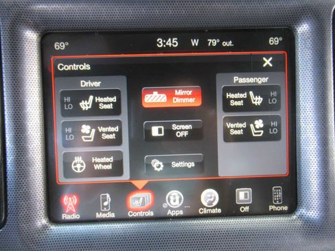 Used 2016 Dodge Challenger SXT Plus image 29