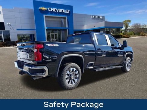 Used 2024 Chevrolet Silverado 2500 LT w/ All Star Edition image 9