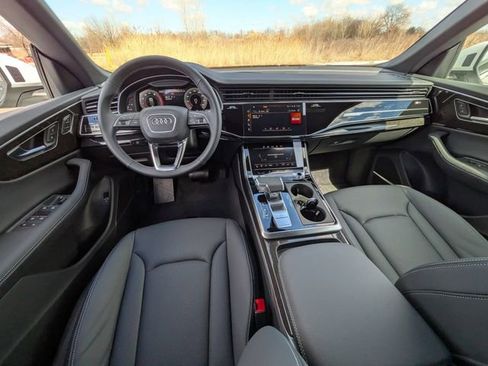 New 2026 Audi Q8 Premium Plus image 7