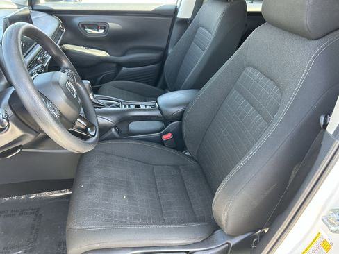 Used 2026 Honda HR-V LX image 22
