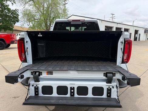 New 2026 GMC Sierra 1500 SLT w/ SLT Premium Plus Package AWD/4WD image 36
