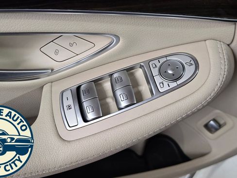 Used 2017 Mercedes-Benz C 300 4MATIC Sedan w/ Premium 1 Package image 22
