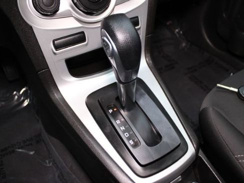 Used 2019 Ford Fiesta SE image 13