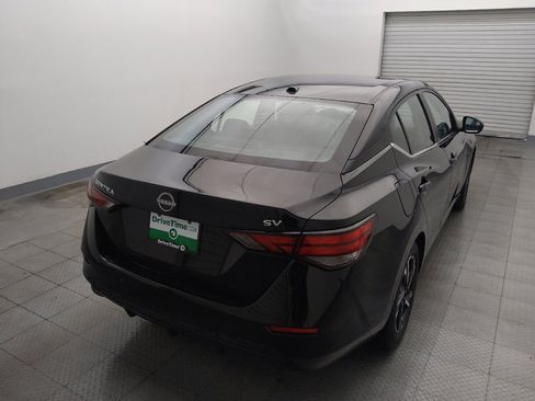 Used 2024 Nissan Sentra SV FWD image 7