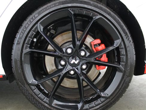 Used 2025 Hyundai Elantra N FWD image 10