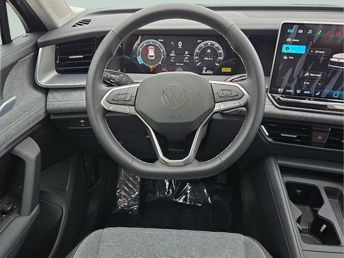 New 2026 Volkswagen Tiguan S image 13
