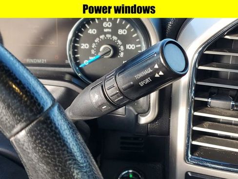 Used 2015 Ford F150 Lariat image 16