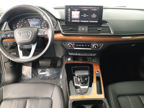 Certified 2023 Audi Q5 2.0T Premium w/ Convenience Package image 18