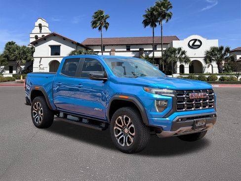 Used 2023 GMC Canyon AT4 w/ Technology Package AWD/4WD image 1