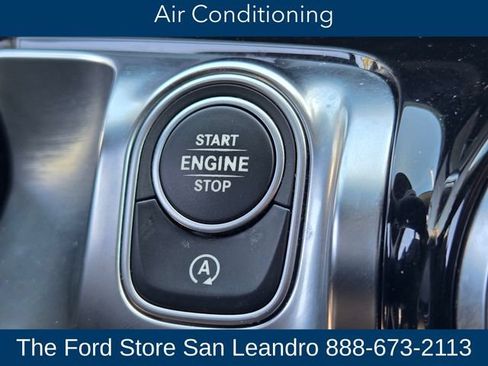 Used 2020 Mercedes-Benz GLB 250 4MATIC image 21