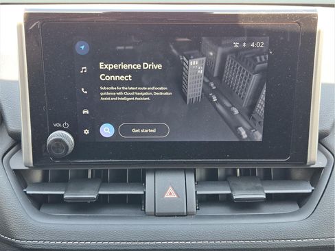 Used 2025 Toyota RAV4 XLE w/ Convenience Package FWD image 15