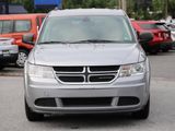 Used 2020 Dodge Journey SE w/ SE Popular Equipment Group image 4