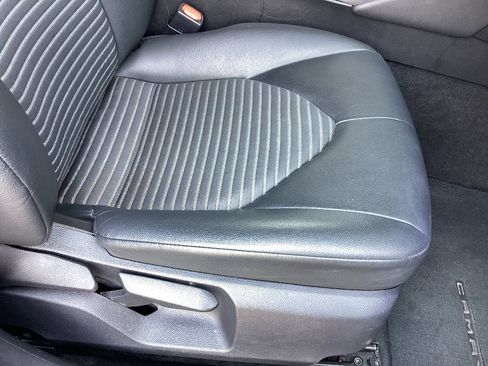 Used 2024 Toyota Camry SE FWD image 18