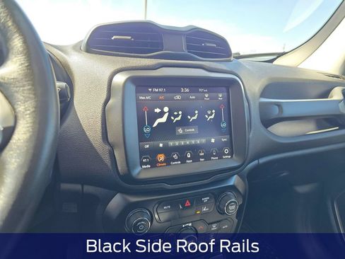 Used 2023 Jeep Renegade Latitude w/ Sun/Sound Group AWD/4WD image 22