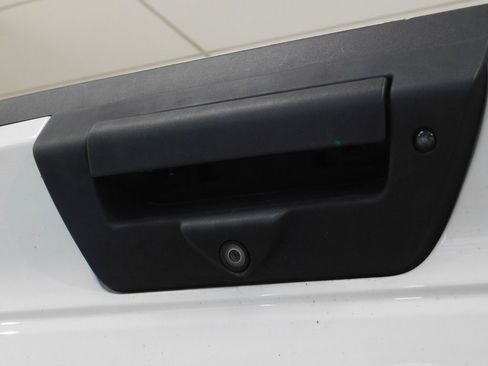 Used 2018 Ford F150 XLT w/ Heavy-Duty Payload Package image 70