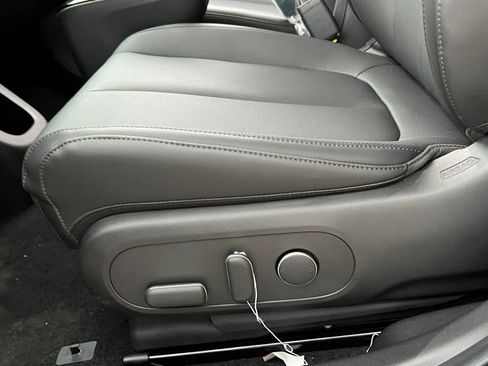 New 2025 Hyundai Ioniq 5 SEL image 15