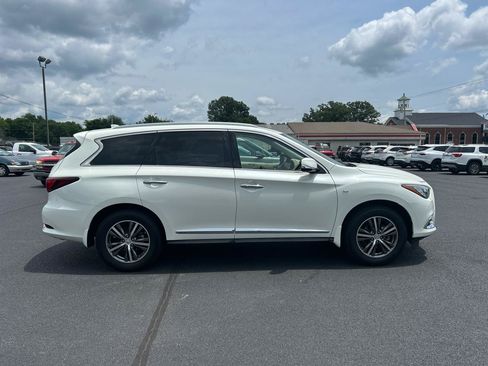 Used 2017 INFINITI QX60 FWD w/ Premium Plus Package image 4