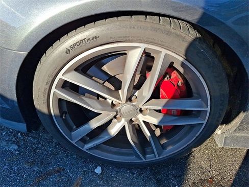 Used 2018 Audi S6 Premium Plus image 3