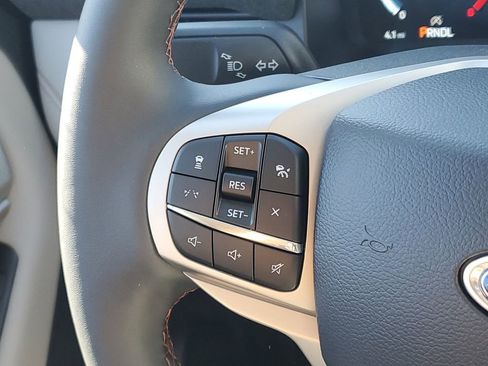 New 2026 Ford Explorer Active w/ Active Comfort Package image 10