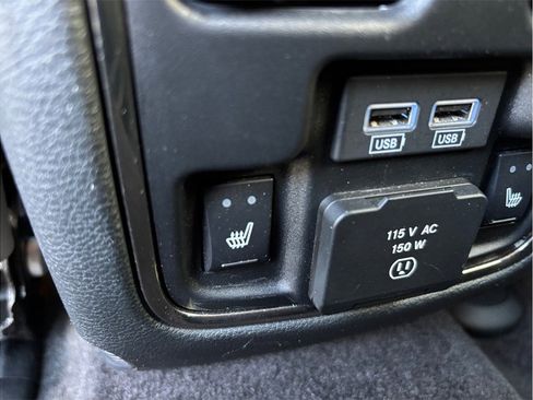 Used 2018 Dodge Durango GT w/ Technology Group image 40