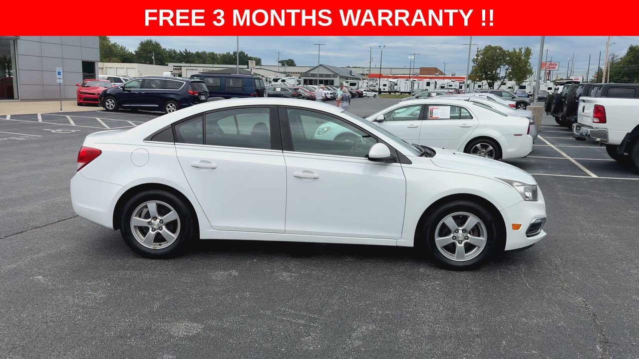Used 2016 Chevrolet Cruze LT FWD image 9
