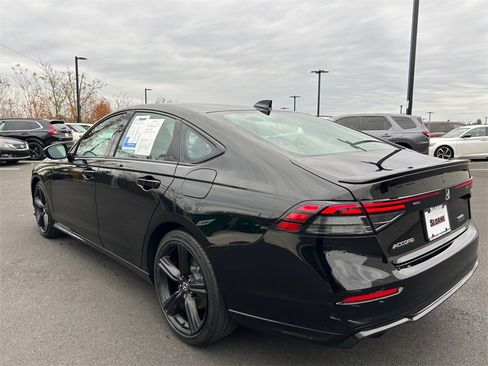 Certified 2025 Honda Accord Sport image 22
