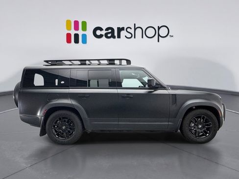 Used 2023 Land Rover Defender 130 SE image 6