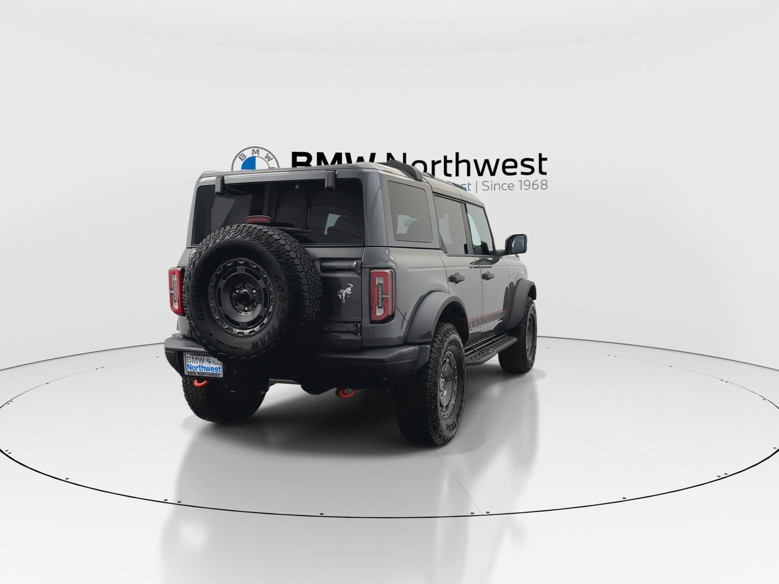Used 2025 Ford Bronco Badlands AWD/4WD image 3