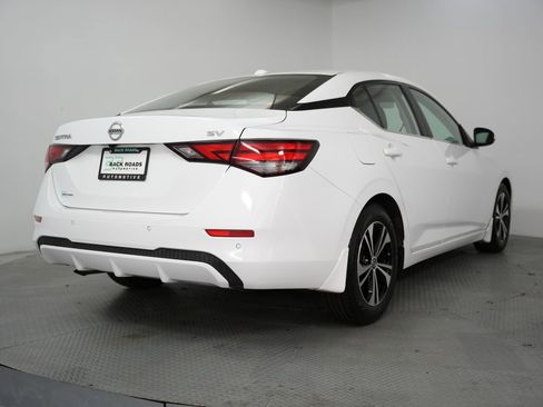 Used 2020 Nissan Sentra SV FWD image 9