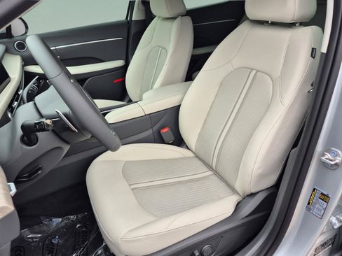 New 2026 Hyundai Sonata SEL FWD image 18